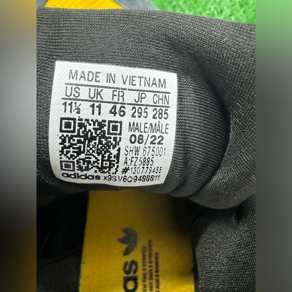 Adidas Men's Size 11.5 ZX Boost 22 Lifestyle Black Orange Sneaker Trainer - Picture 5 of 7